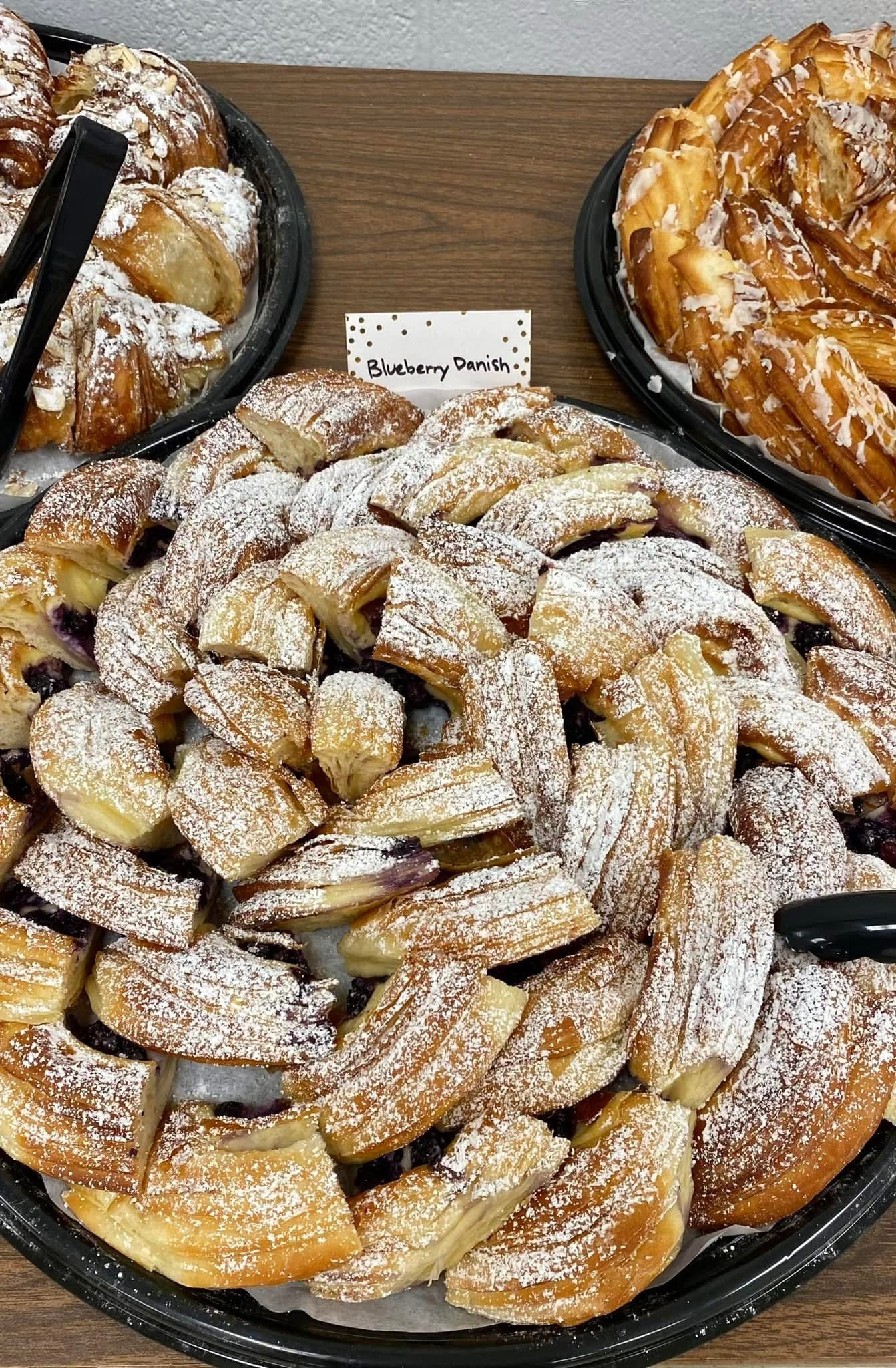 Large Breakfast Danish Platter (48 pcs)